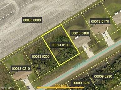 2417 Park Rd., Lehigh Acres, FL 33971