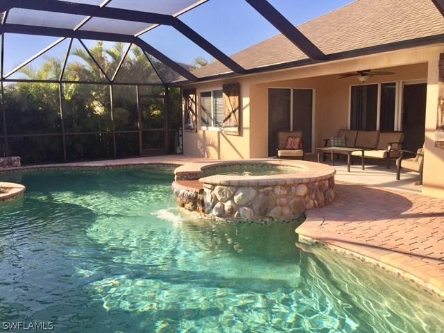 414 NW 10th Ter., Cape Coral, FL 33993