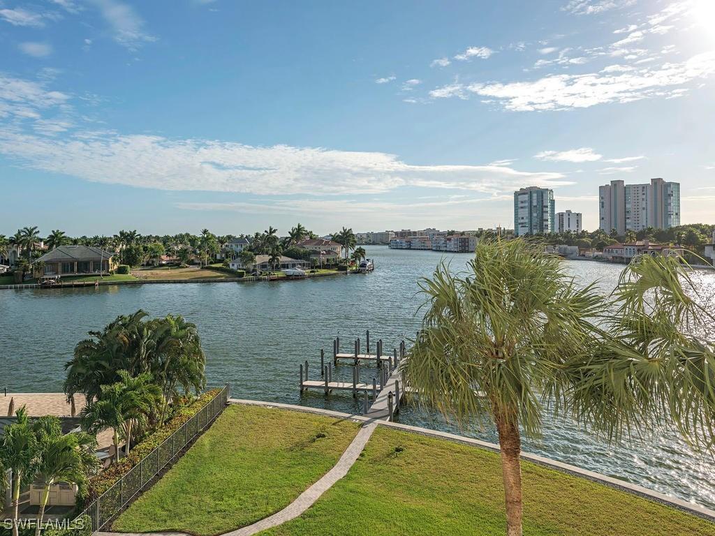 250 Park Shore Dr. #302, Naples, FL 34103