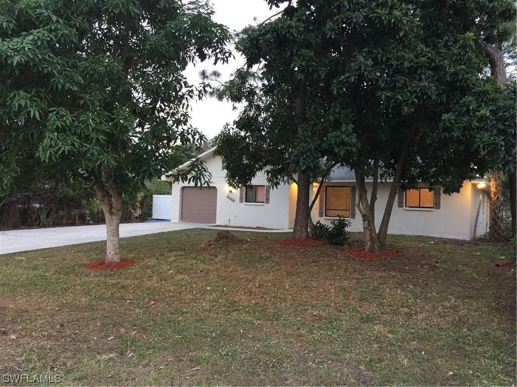 4914 17th Ave., Naples, FL 34116
