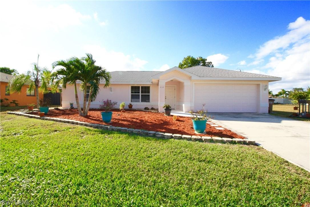 432 SE 13th Ct., Cape Coral, FL 33990