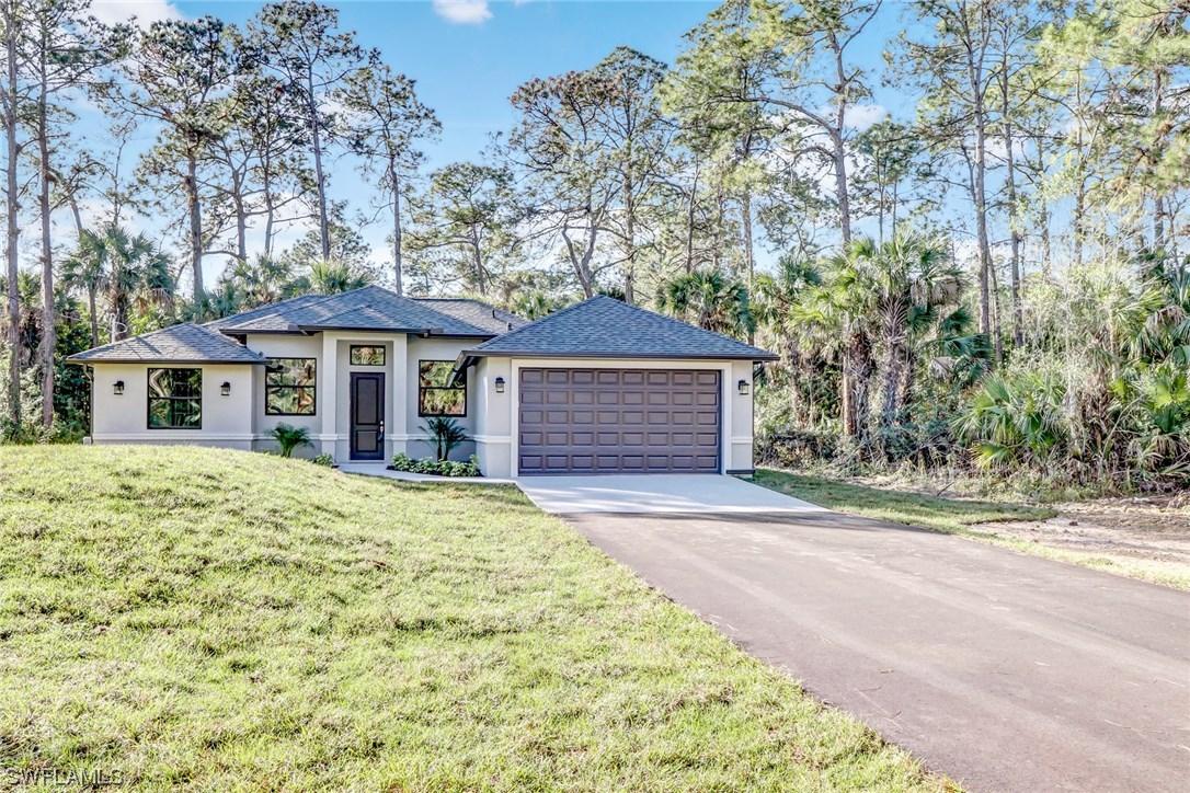 950 16th Ave., Naples, FL 34120