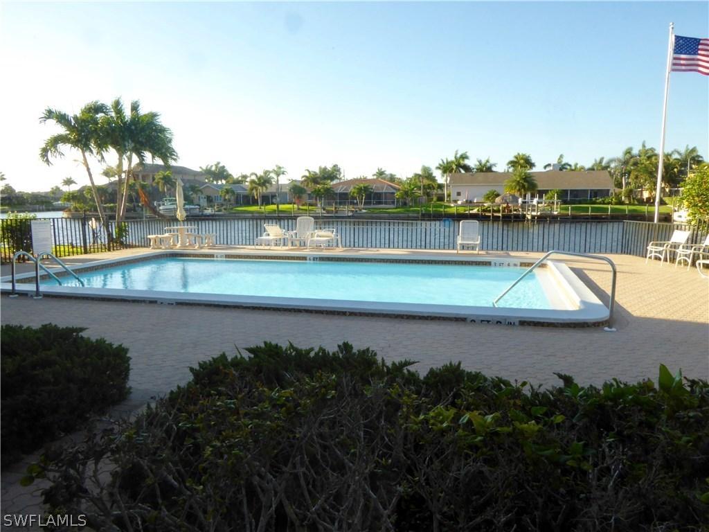 1907 SE 40th Ter. #101, Cape Coral, FL 33904