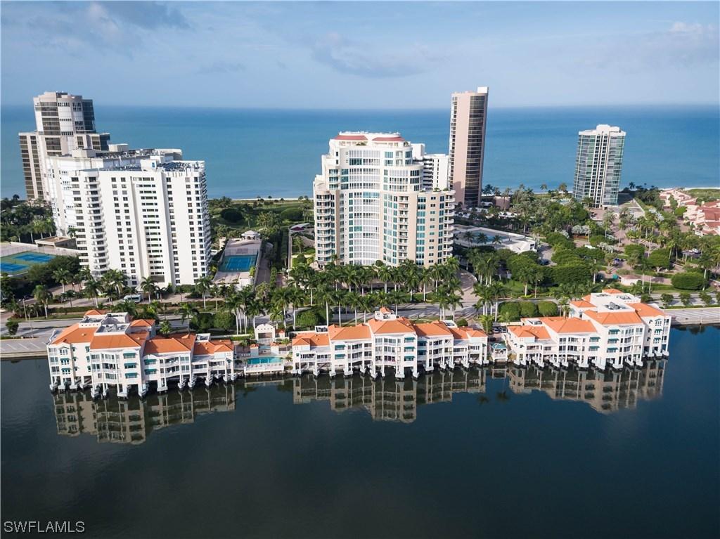 4500 Gulf Shore Blvd. #1-121, Naples, FL 34103