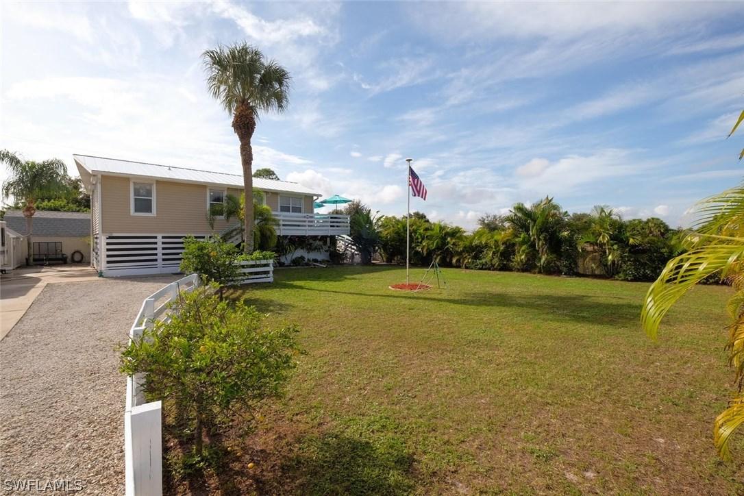 4011 28th St., Lehigh Acres, FL 33976