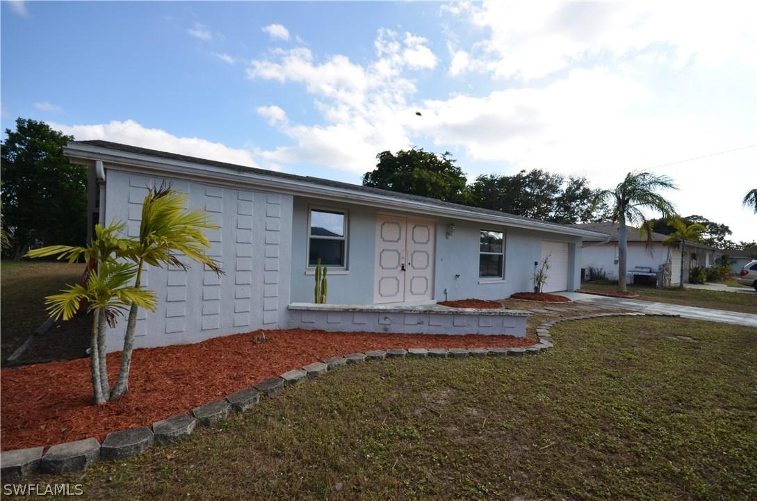 1213 SE 23rd Ave., Cape Coral, FL 33990