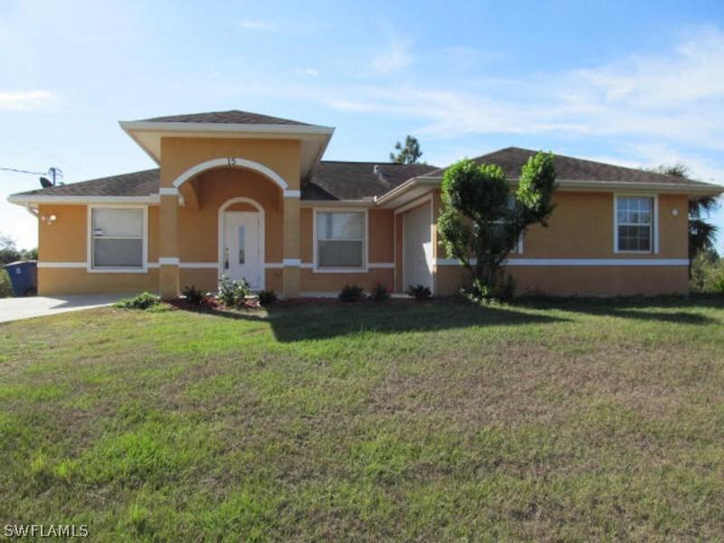 15 W 14th St., Lehigh Acres, FL 33972