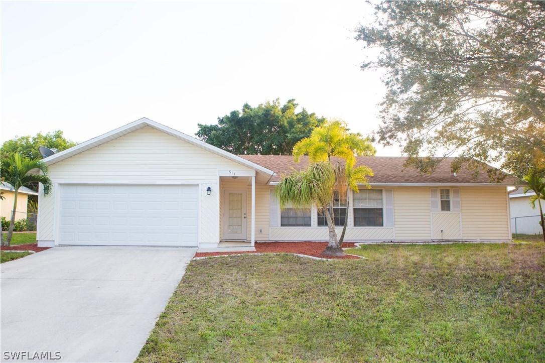 614 SW 28th Ter., Cape Coral, FL 33914