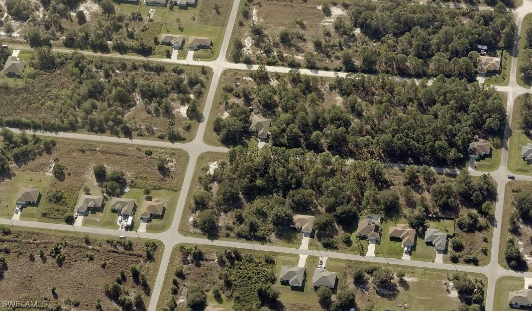 2704 52nd St., Lehigh Acres, FL 33976