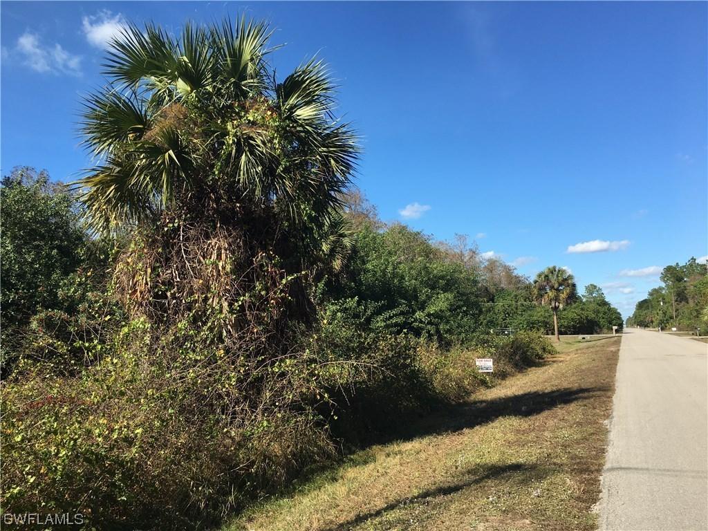 8th St., Naples, FL 34120