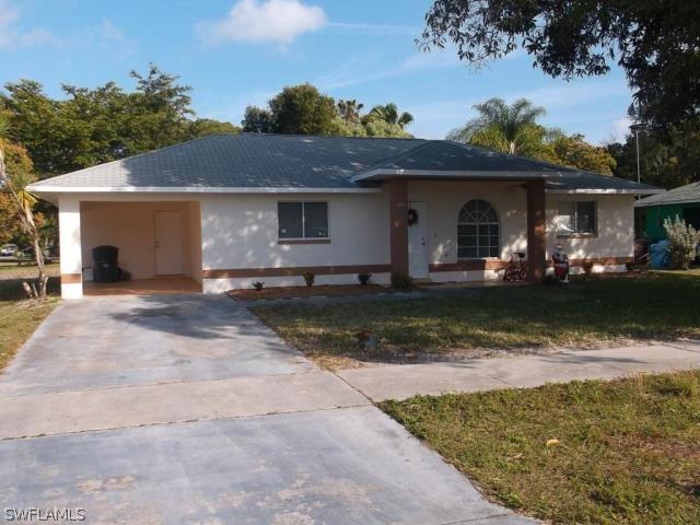 2715 Dr Ella Piper Way, Fort Myers, FL 33916