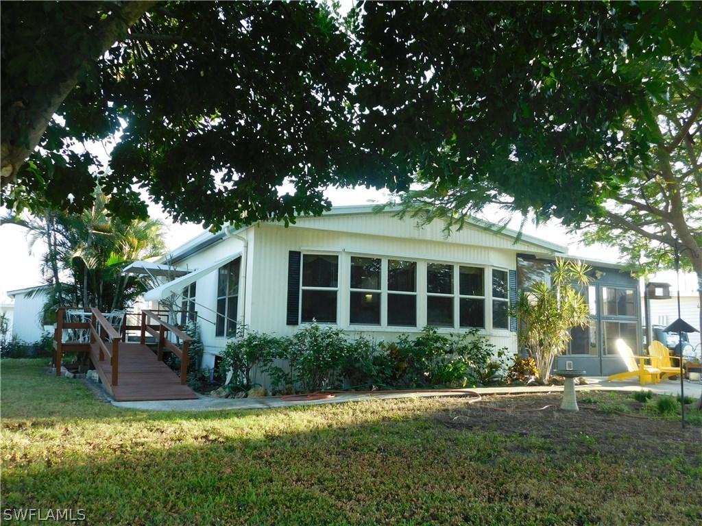 4989 Curlew Dr., St. James City, FL 33956