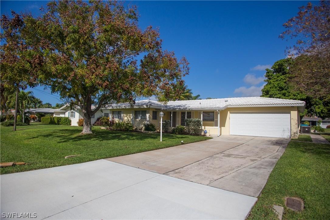 125 SW 52nd St., Cape Coral, FL 33914