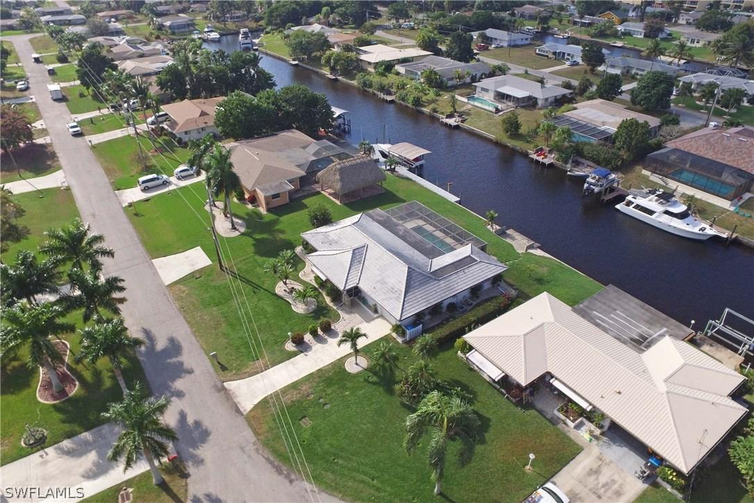 2812 SE 17th Pl., Cape Coral, FL 33904