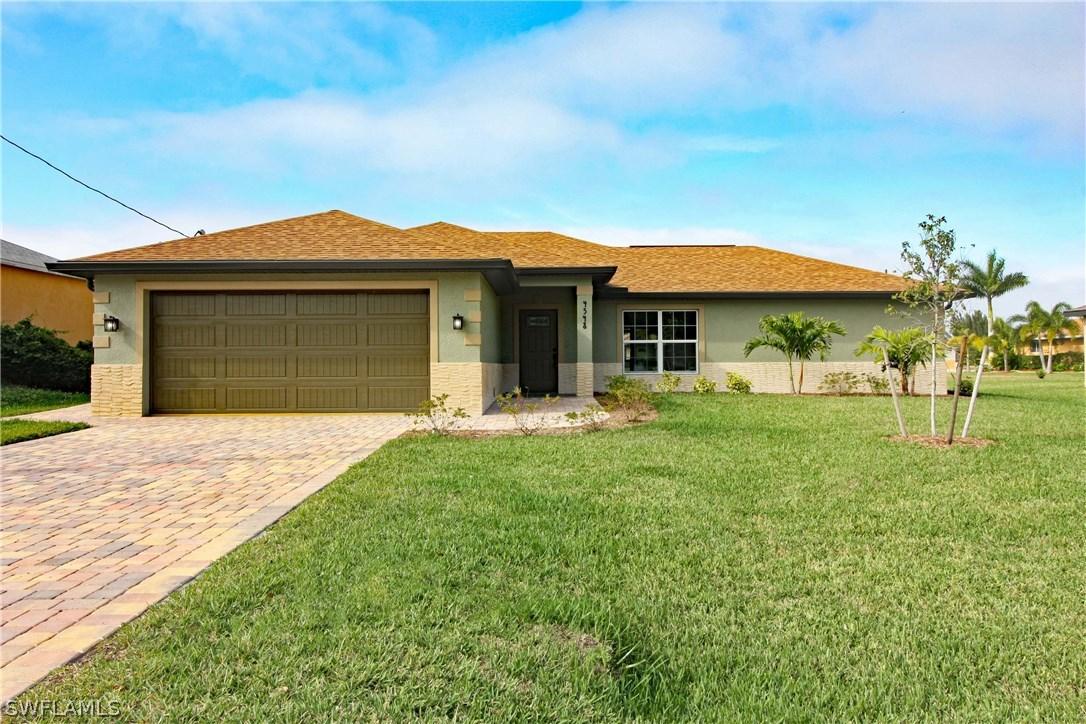 4548 SW 16th Pl., Cape Coral, FL 33914