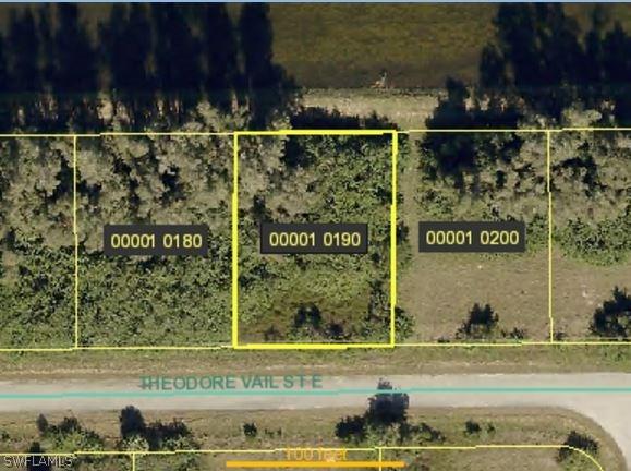 119 Theodore Vail St., Lehigh Acres, FL 33974