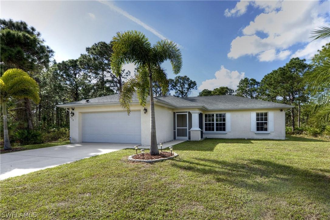 438 Columbus Blvd., Lehigh Acres, FL 33974