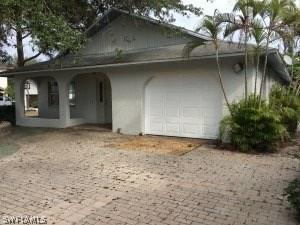 27357 Dortch Ave., Bonita Springs, FL 34135