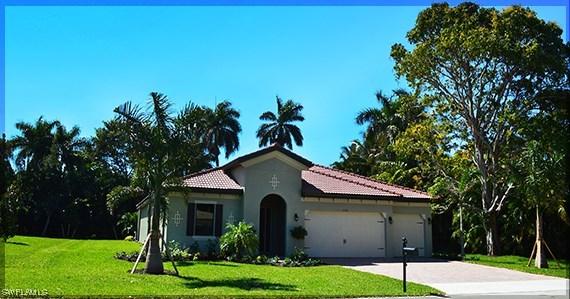 1320 Jambalana Ln., Fort Myers, FL 33901