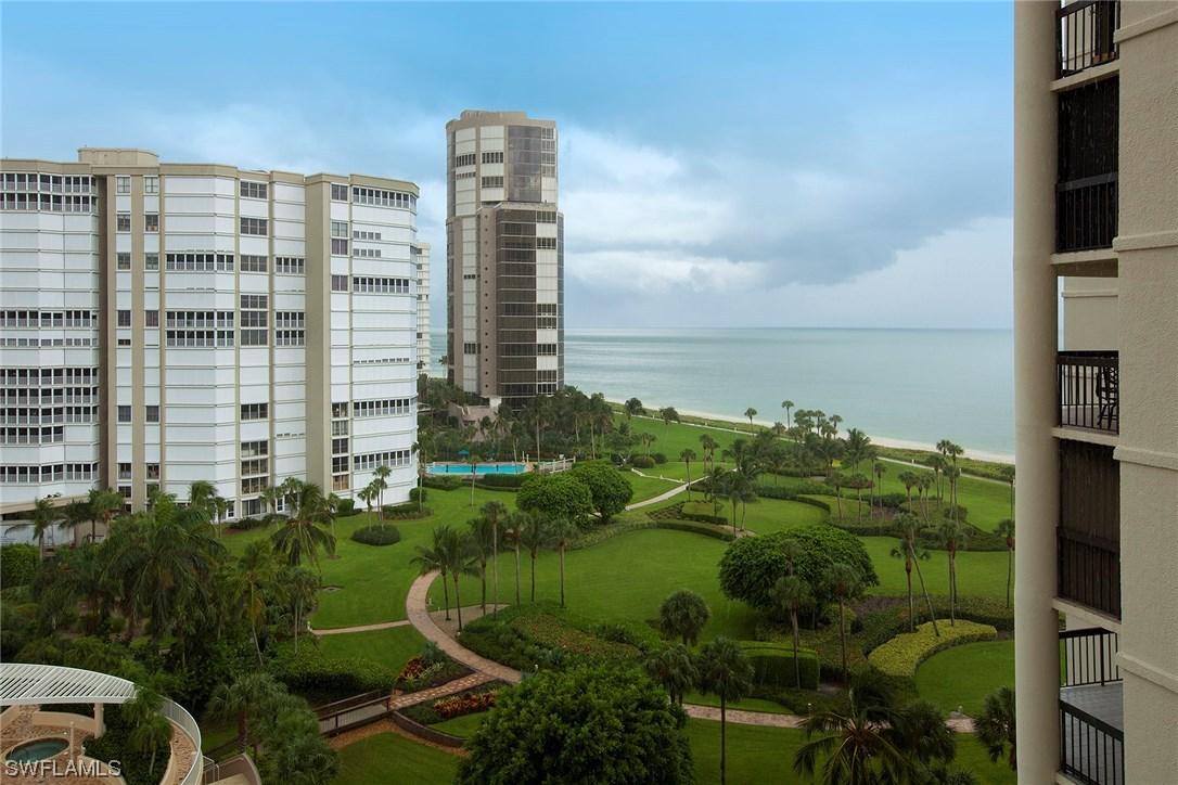 4551 Gulf Shore Blvd. #1106, Naples, FL 34103