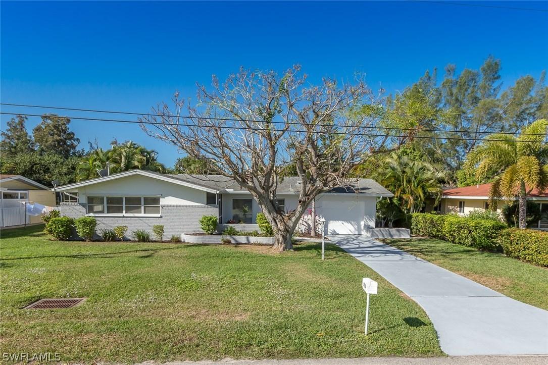 5854 SW 1st Ct., Cape Coral, FL 33914