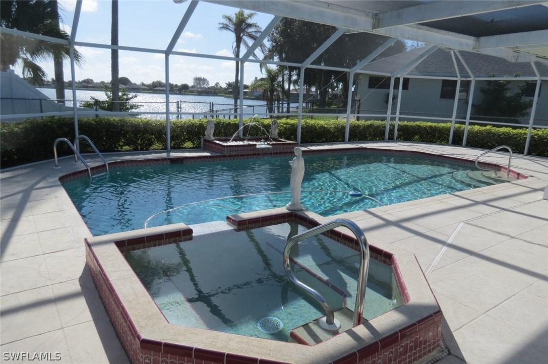 837 SE 1st Ter., Cape Coral, FL 33990