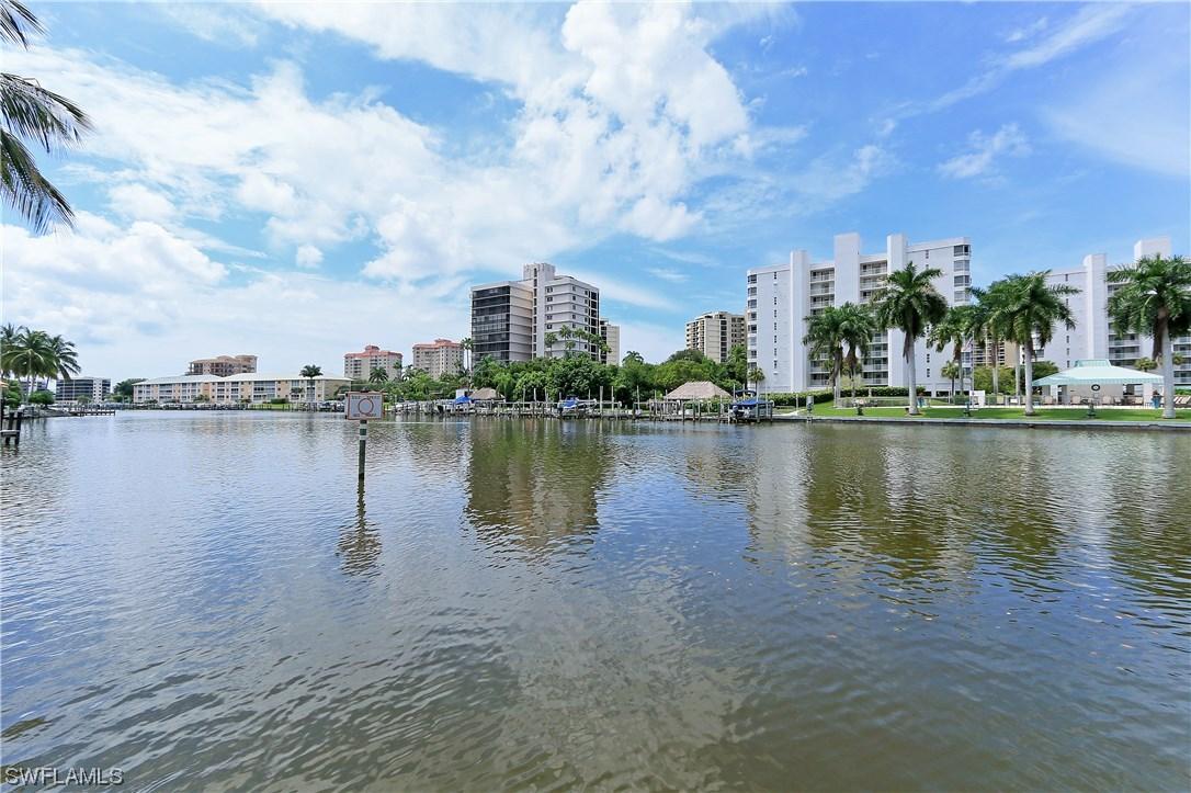 137 Flamingo, Naples, FL 34108