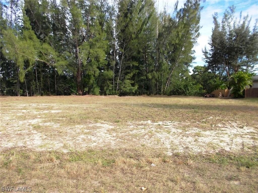 2703 SW 17th Pl., Cape Coral, FL 33914