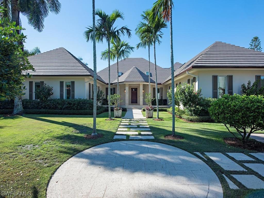 3060 Green Dolphin Ln., Naples, FL 34102