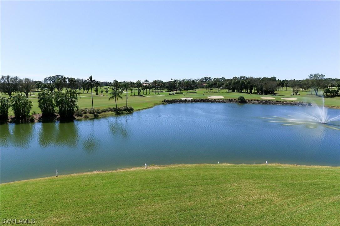 550 Avellino Isles Cir. #301, Naples, FL 34119