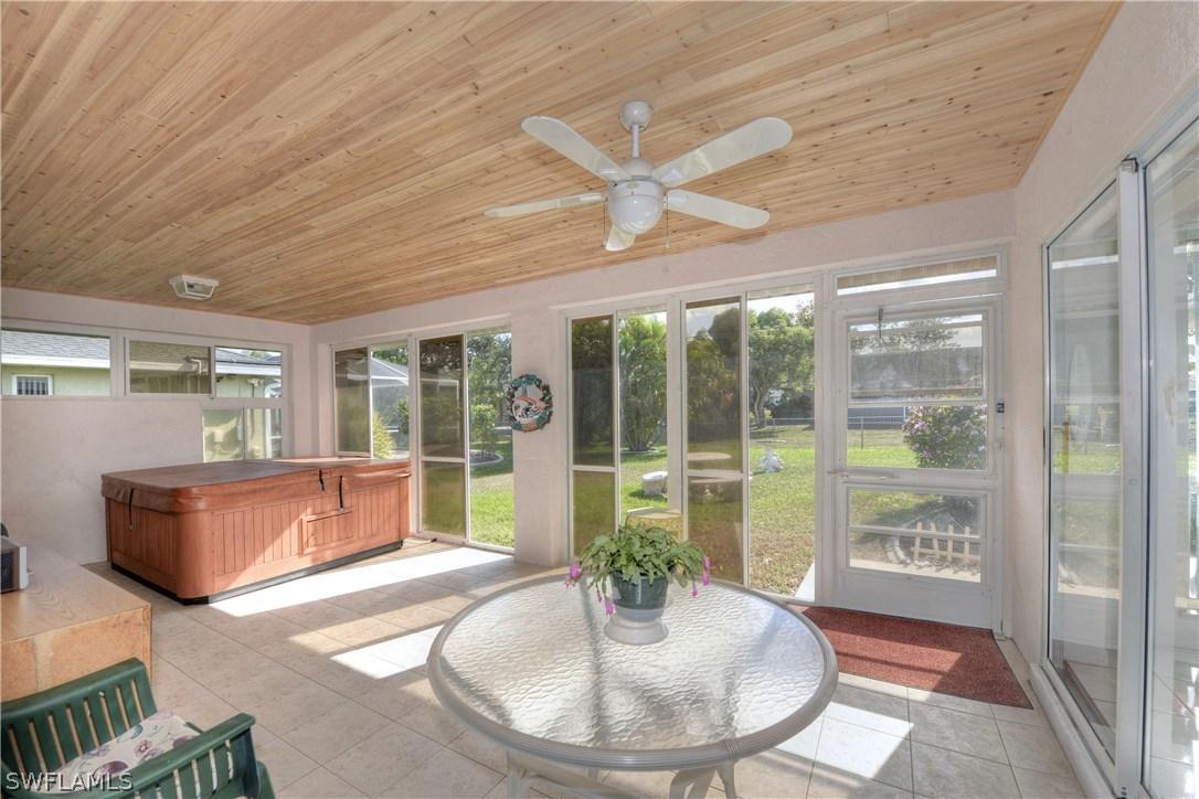 1004 SW 33rd Ter., Cape Coral, FL 33914