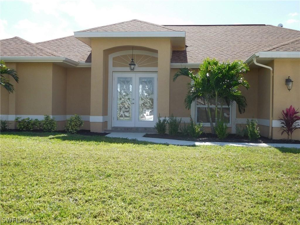 530 SE 1st Ter., Cape Coral, FL 33990
