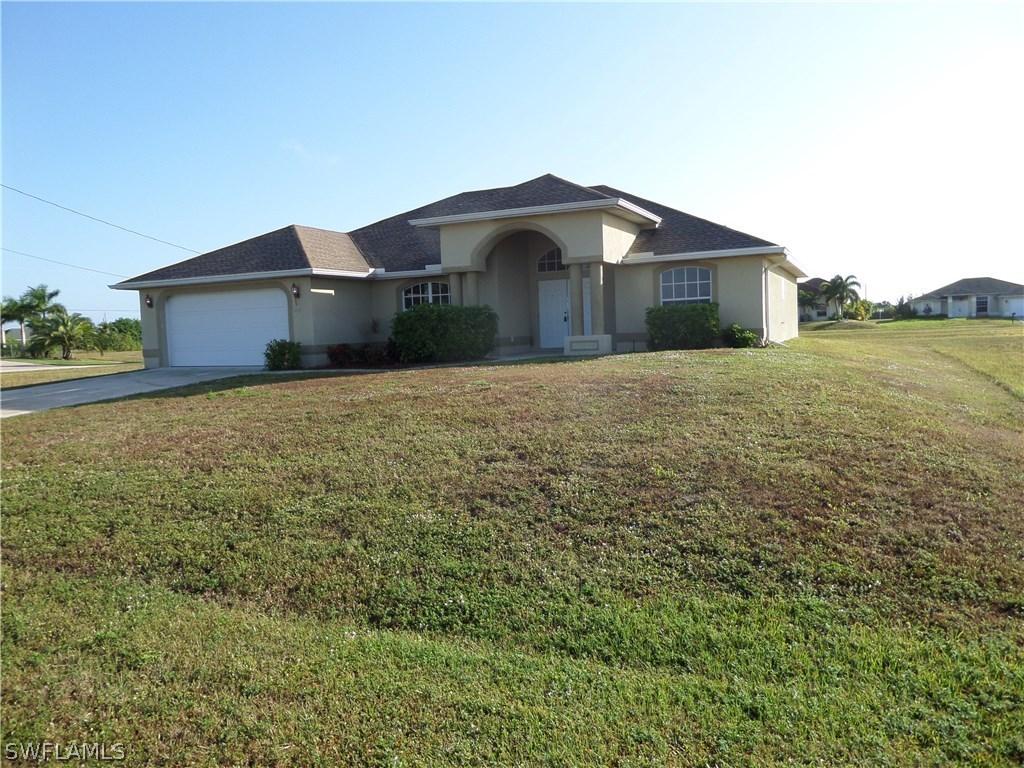 1245 NW 37th Pl., Cape Coral, FL 33993