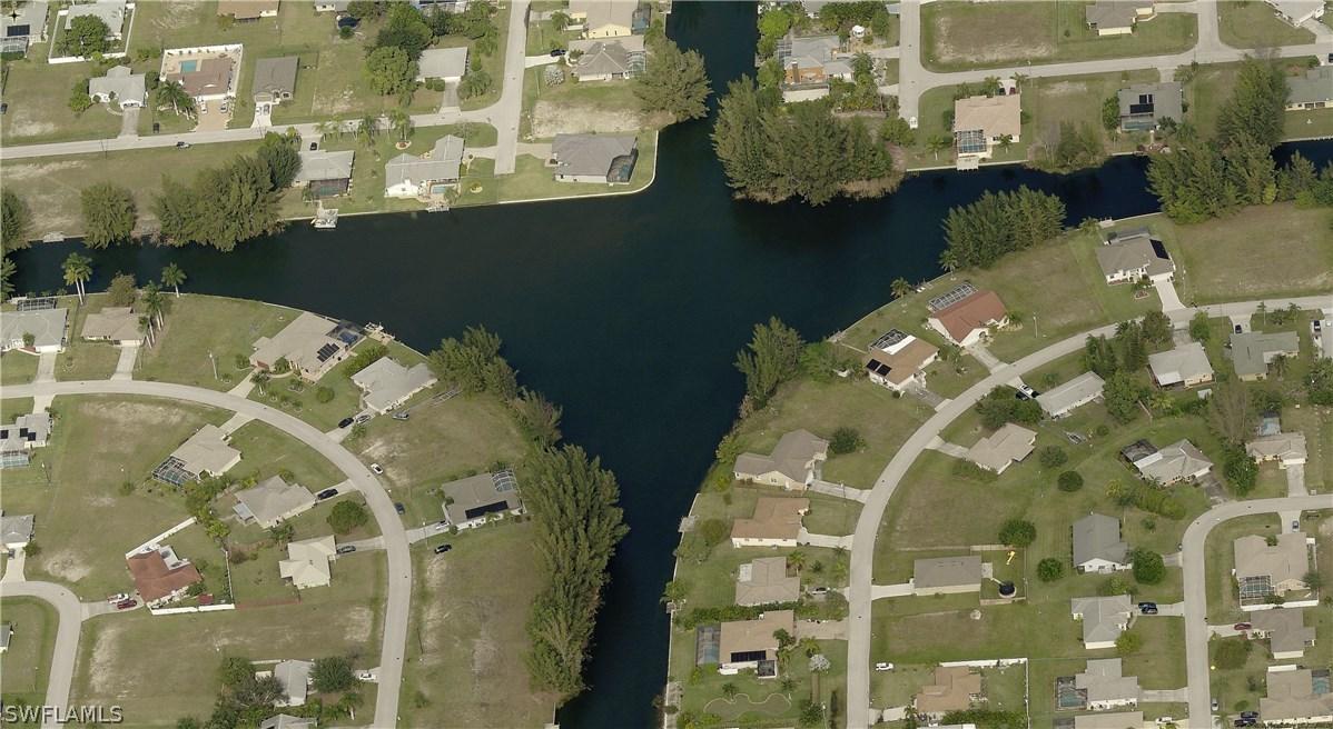 2906 SW 4th Pl., Cape Coral, FL 33914