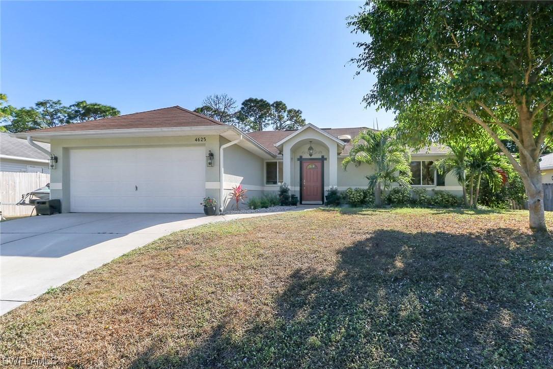 4625 Catalina Ln., Bonita Springs, FL 34134