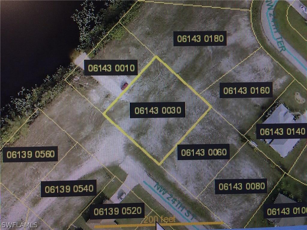 2633 NW 24th St., Cape Coral, FL 33993