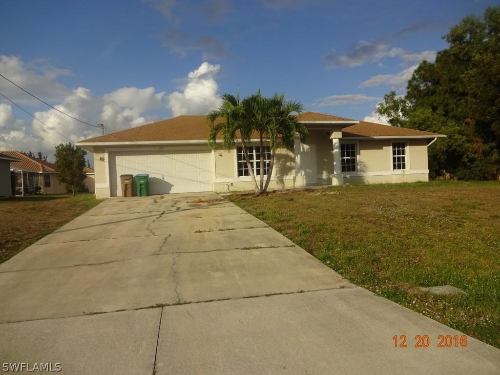 227 SW 16th Ter., Cape Coral, FL 33991