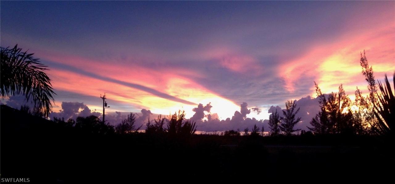 1030 NW 38th Pl., Cape Coral, FL 33993