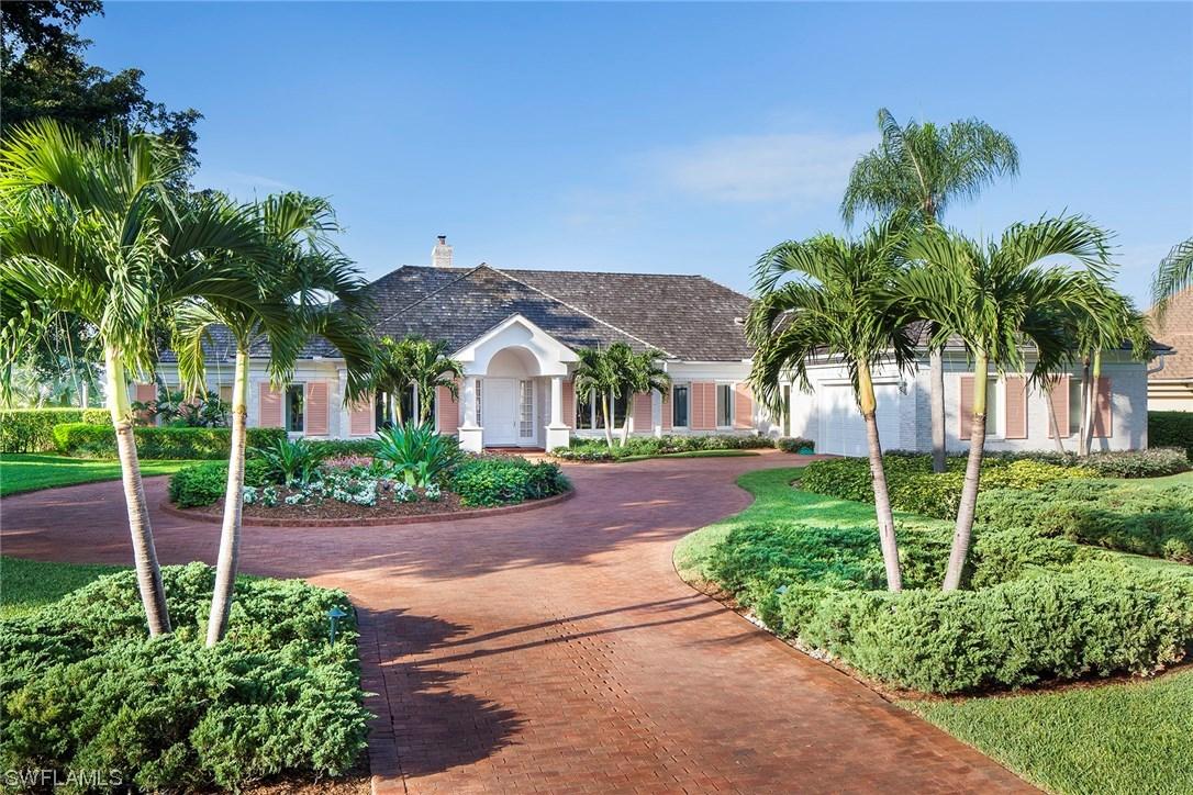 6609 Ridgewood Dr., Naples, FL 34108