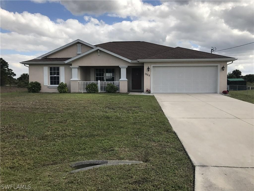 1055 Graystone Ave., Lehigh Acres, FL 33974