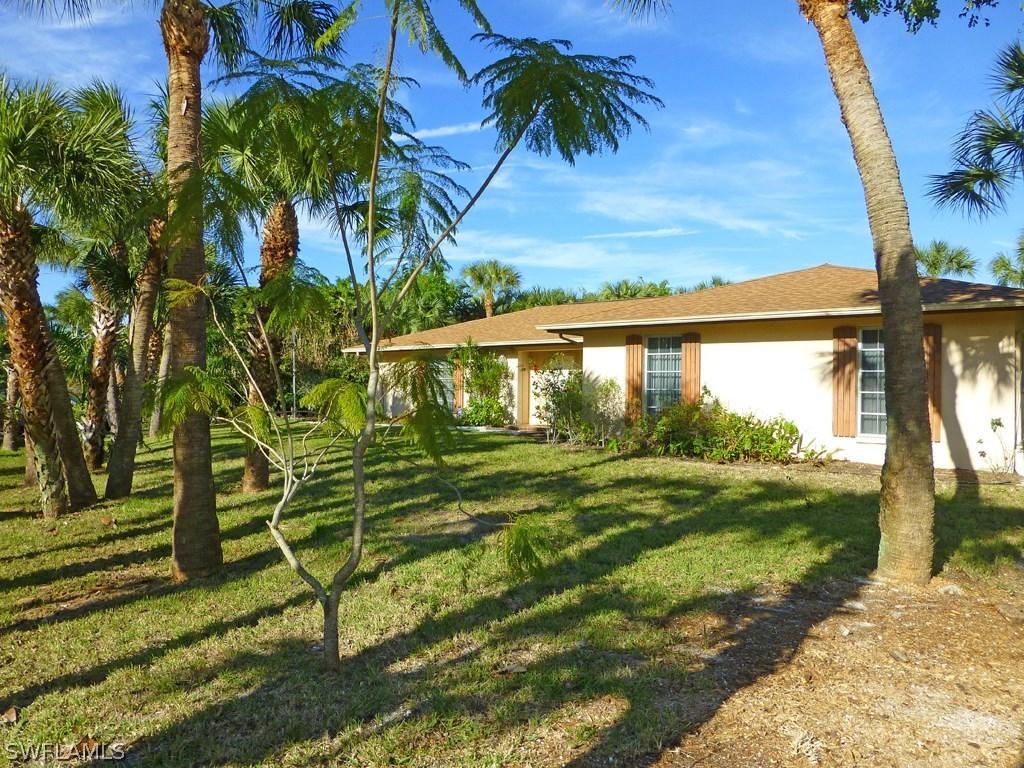 1036 S Yachtsman Dr., Sanibel, FL 33957