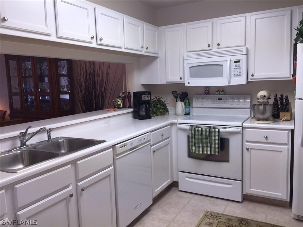 9901 Sunset Cove Ln. #233, Fort Myers, FL 33919