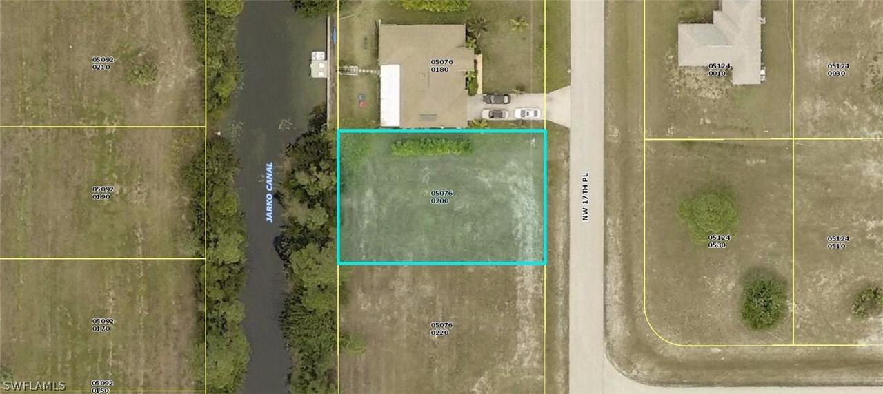 2812 NW 17th Pl., Cape Coral, FL 33993