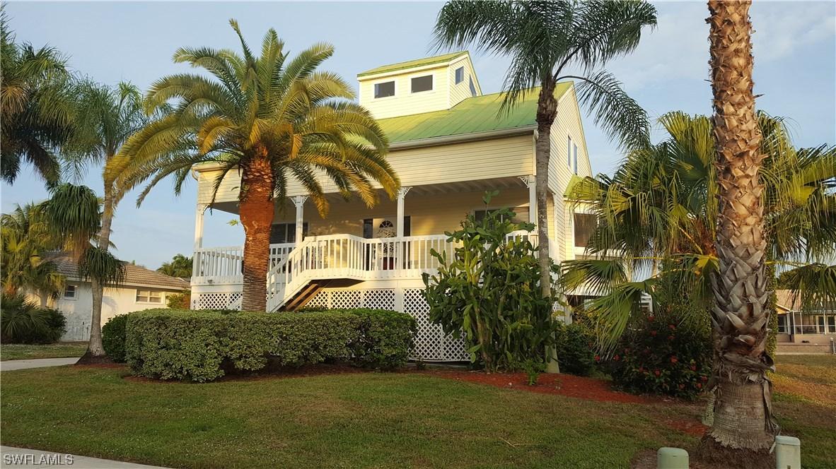 451 Pheasant Ct., Marco Island, FL 34145