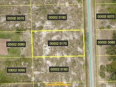 809 Clayton Ave., Lehigh Acres, FL 33972