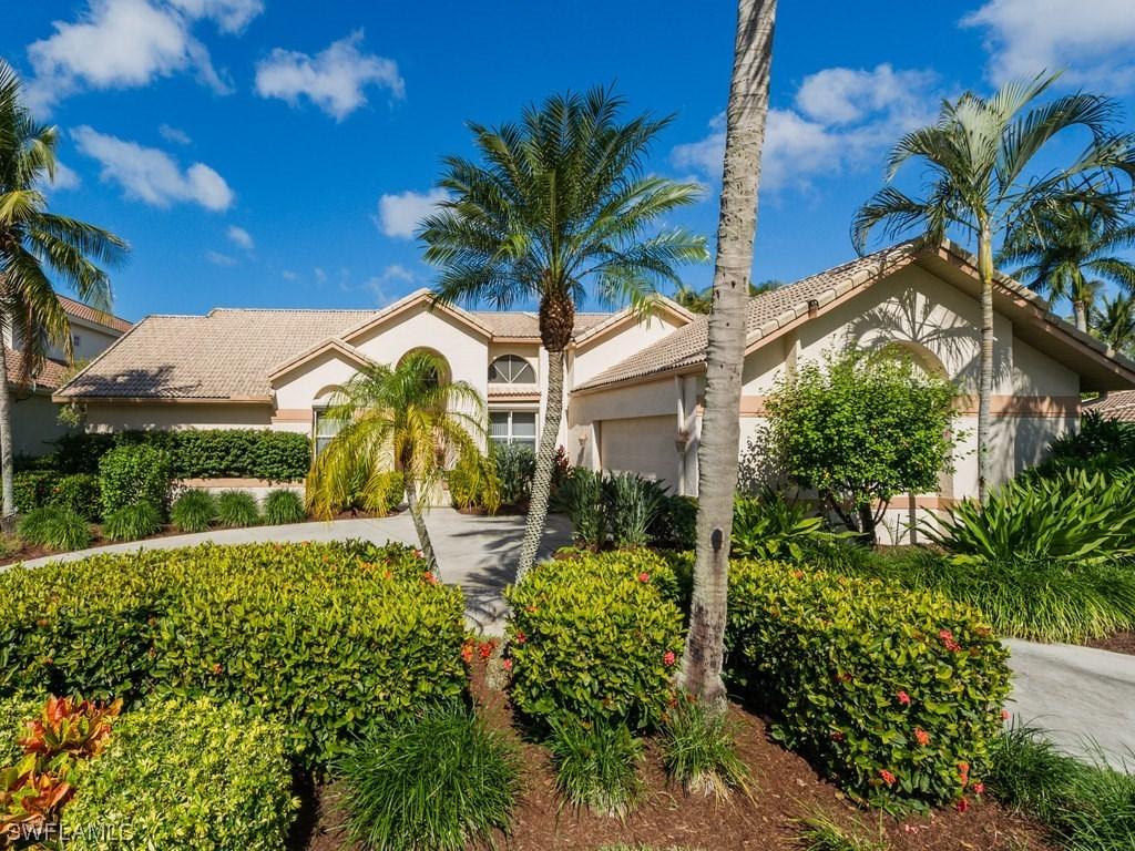 373 Neptunes Bight, Naples, FL 34103