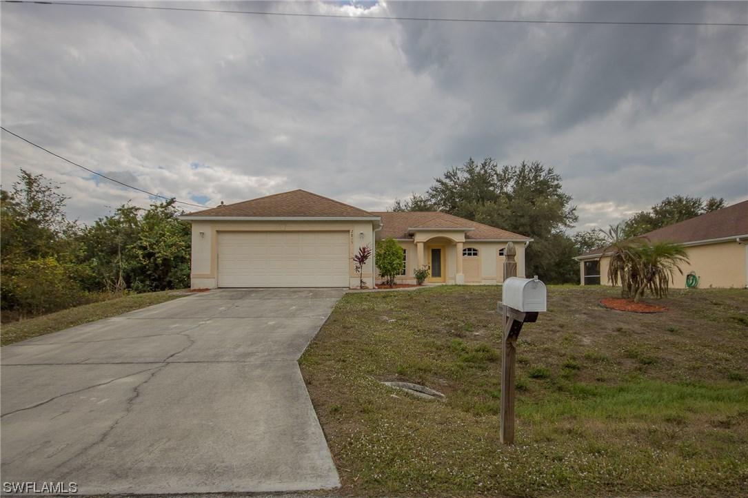 2815 42nd St., Lehigh Acres, FL 33976