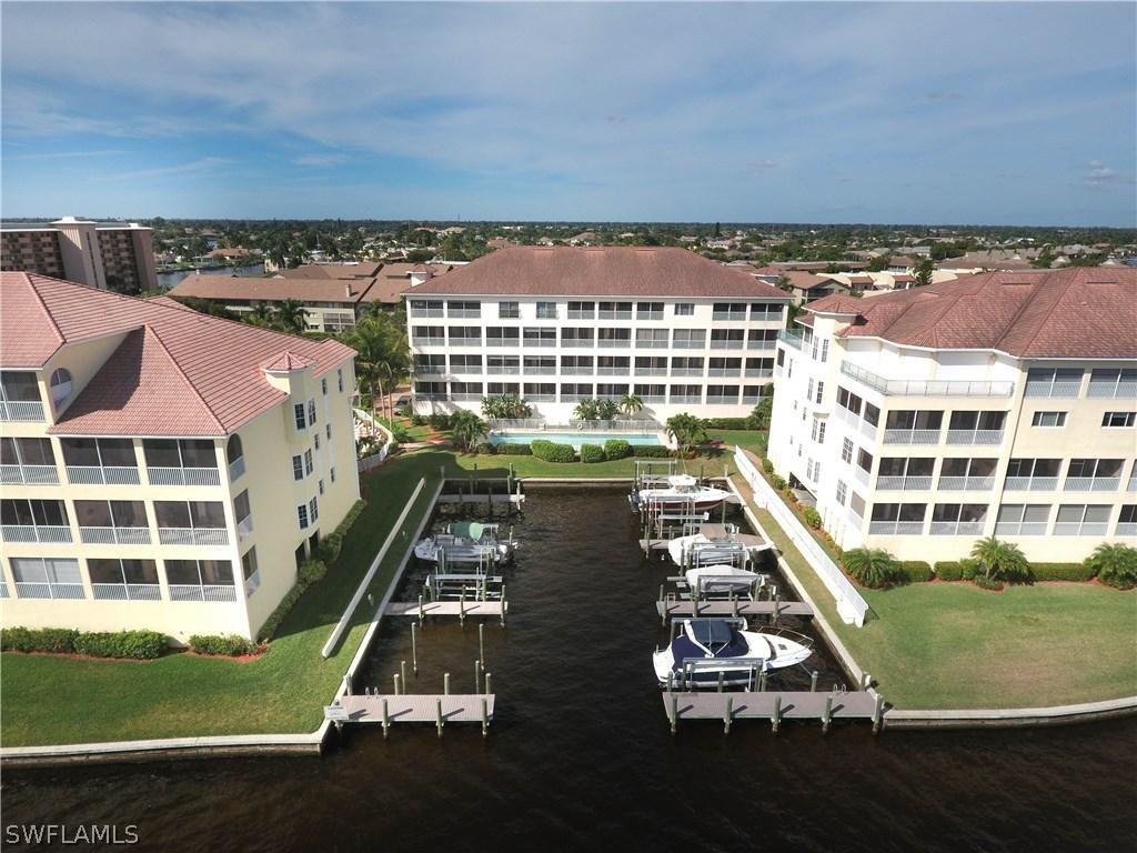 4235 SE 20th Pl. #C305, Cape Coral, FL 33904