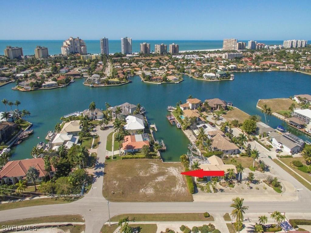 1050 Dana Ct., Marco Island, FL 34145