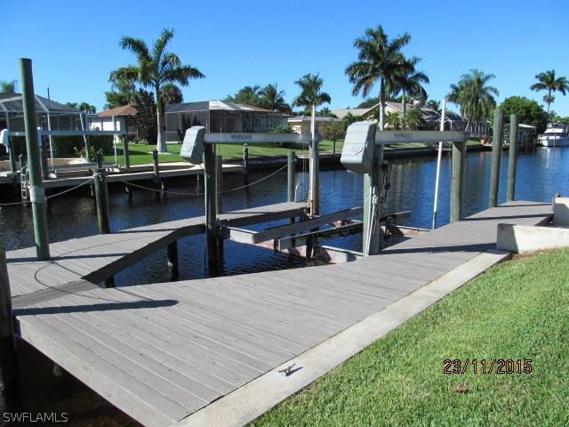 4910 SW 2nd Pl., Cape Coral, FL 33914